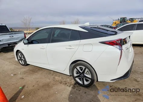 2016 Toyota Prius z USA, uszkodzony, nr VIN JTDKARFU1G3514498